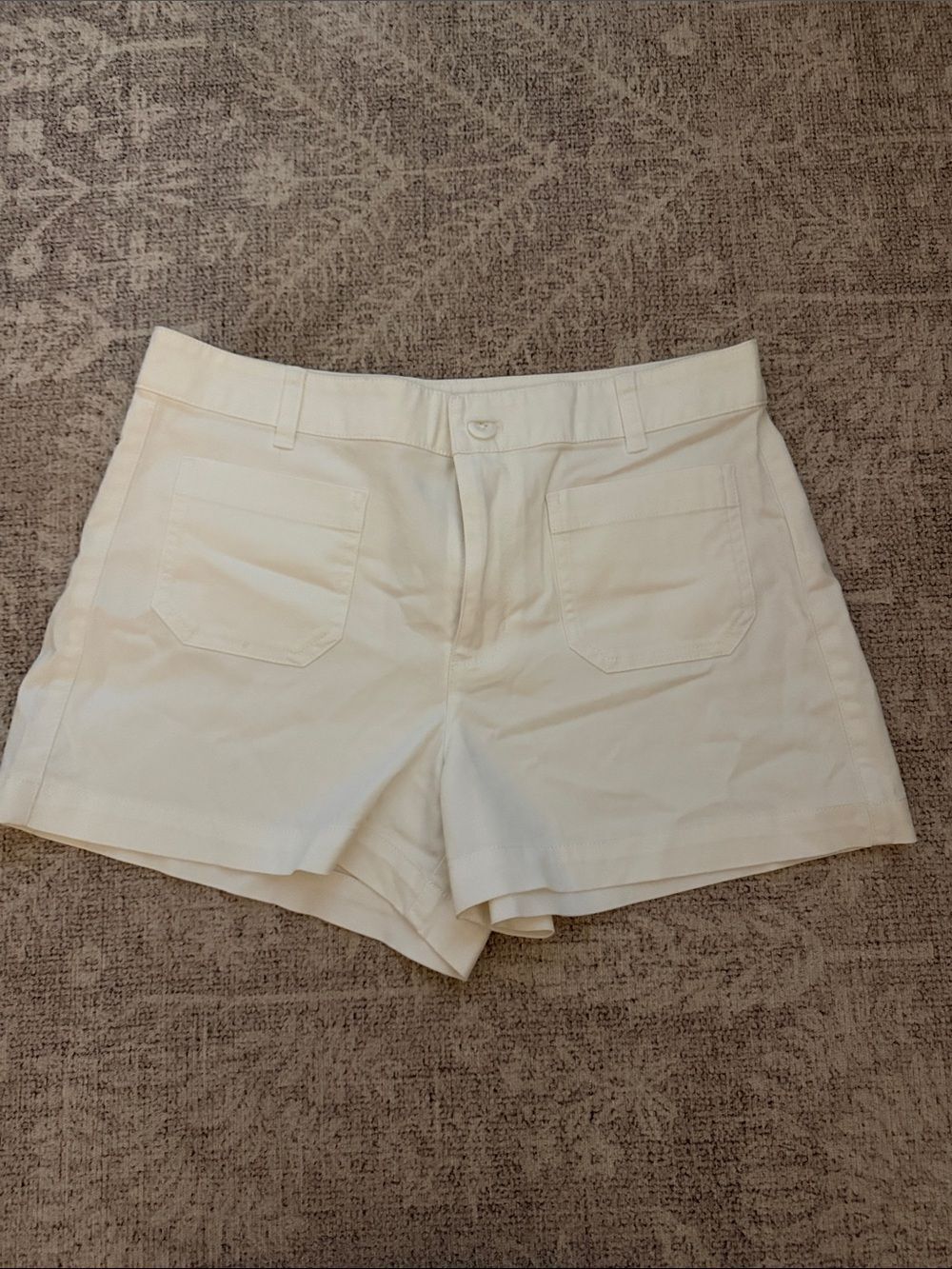 NWT J.crew patch-pocket chino short